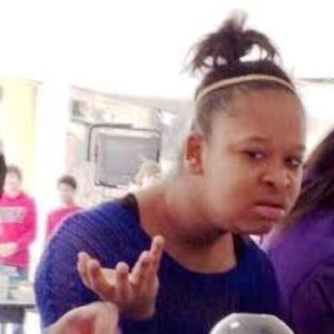 Meet your Posher, Stevie